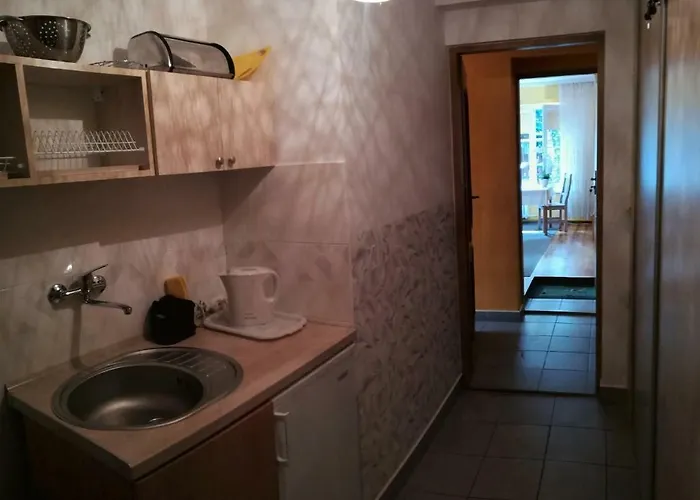 Pod Kotwica Устка